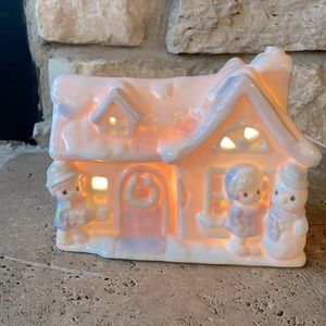 Precious moments 1994 night light house snowman boy and girl winter scene